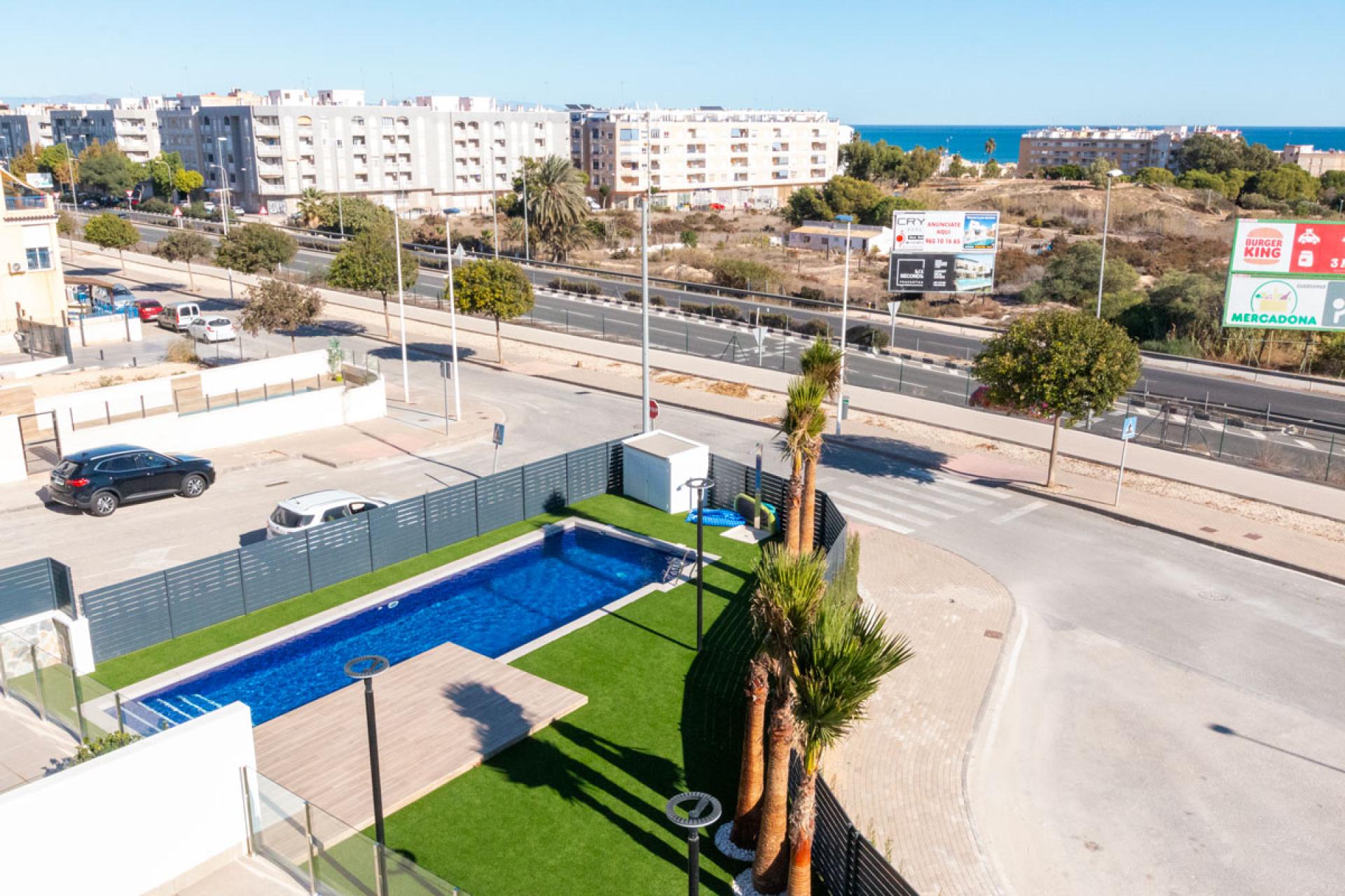 3 chambre Appartements - terrasse sur le toit à Guardamar - Nouvelle construction in Medvilla Spanje