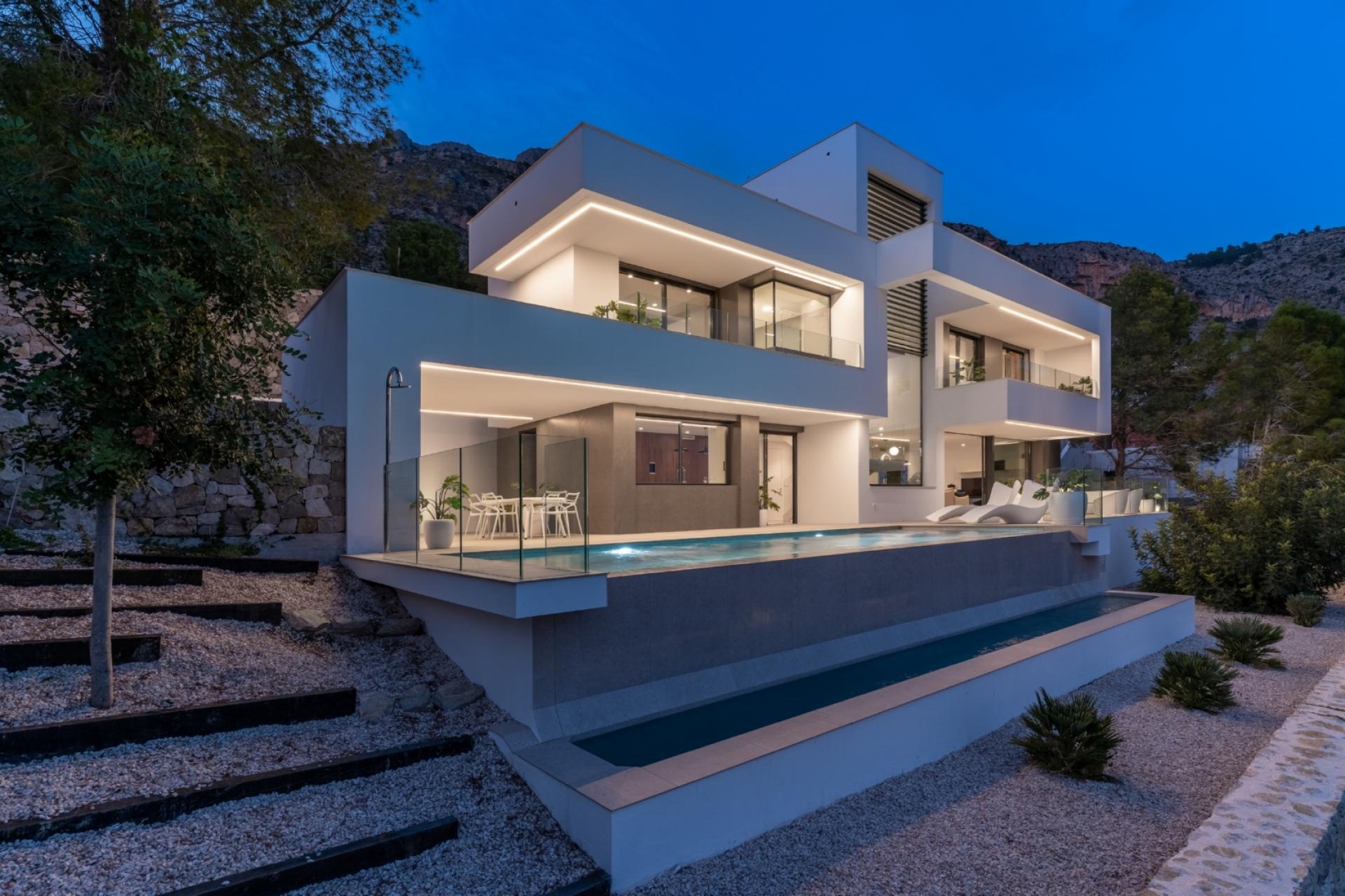 Top villa dans la zone exclusive de la Mondaine Altea in Medvilla Spanje