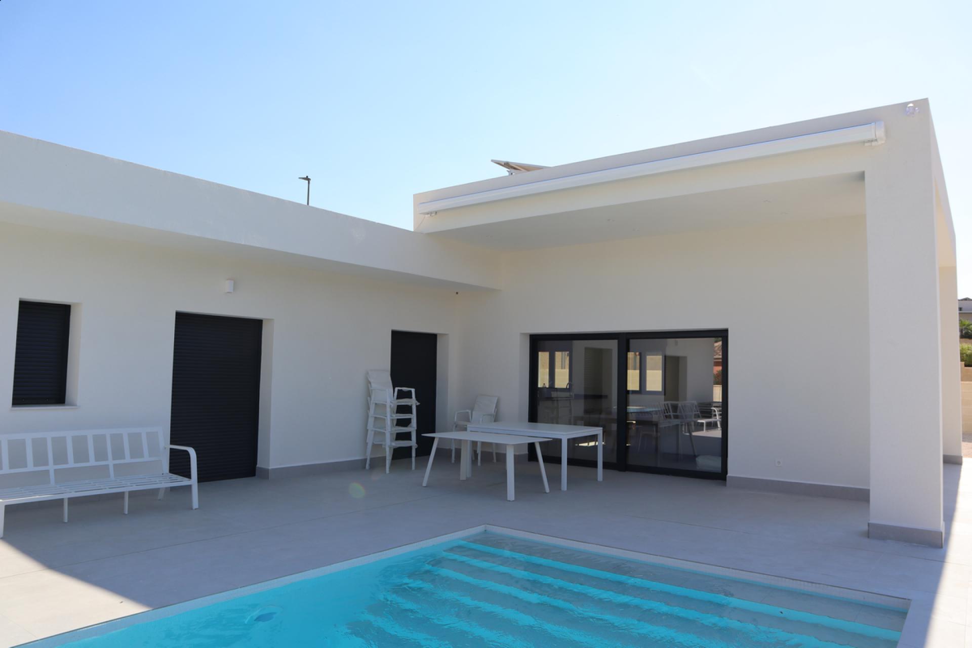 Villa nouvellement construite sur la Costa Blanca in Medvilla Spanje