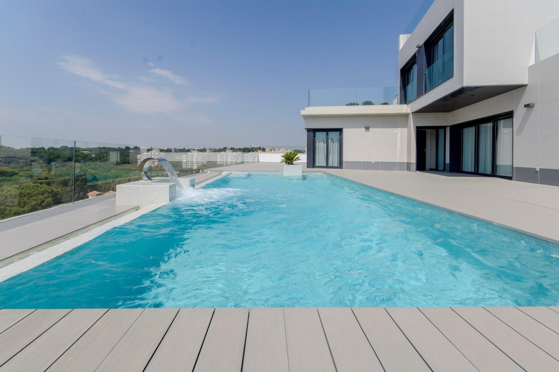 3 chambre Villa à Dehesa De Campoamor - Nouvelle construction in Medvilla Spanje