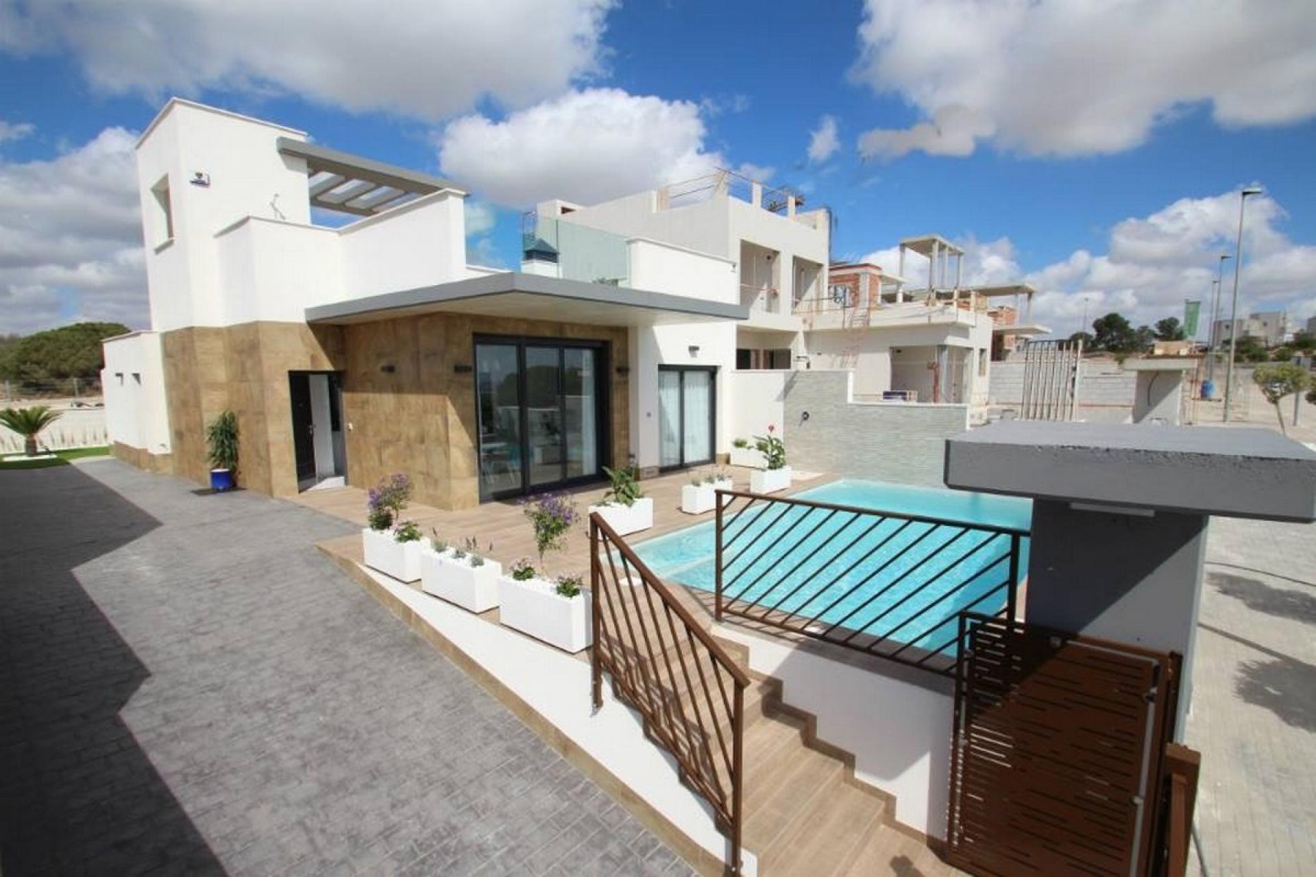 3 chambre Villa à Dehesa De Campoamor - Nouvelle construction in Medvilla Spanje