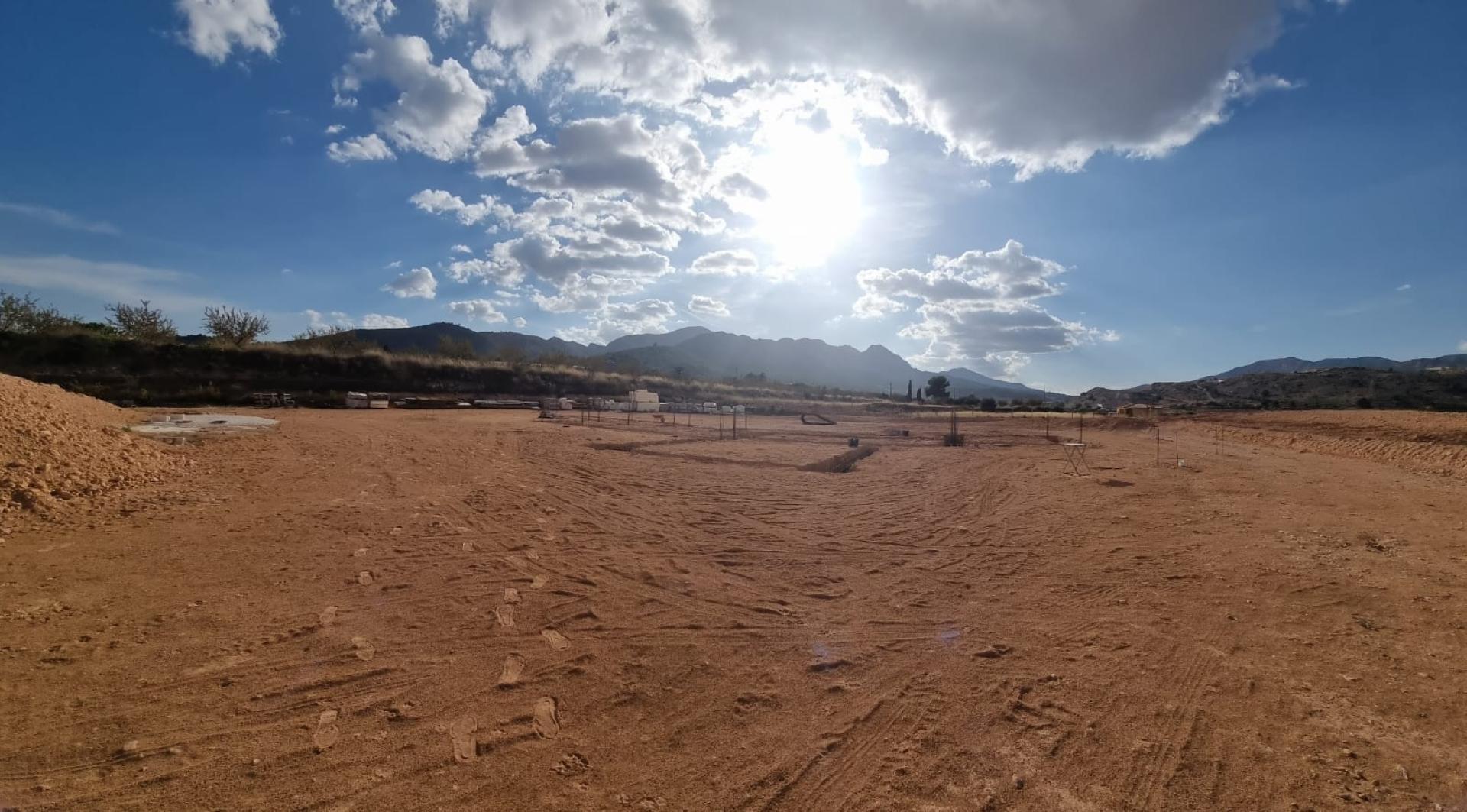 Villa individuelle avec piscine en construction à La Romana in Medvilla Spanje