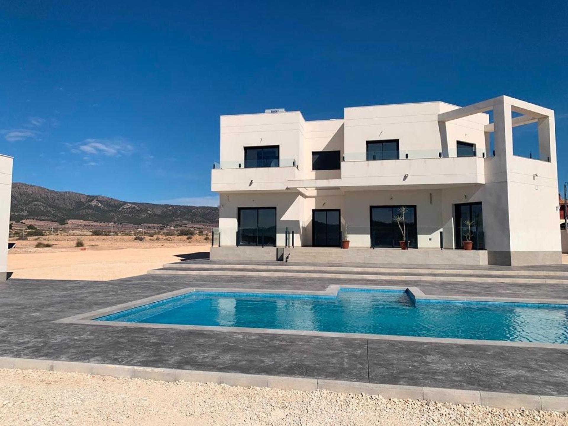 Villa moderne de nouvelle construction près de Pinoso, Alicante in Medvilla Spanje