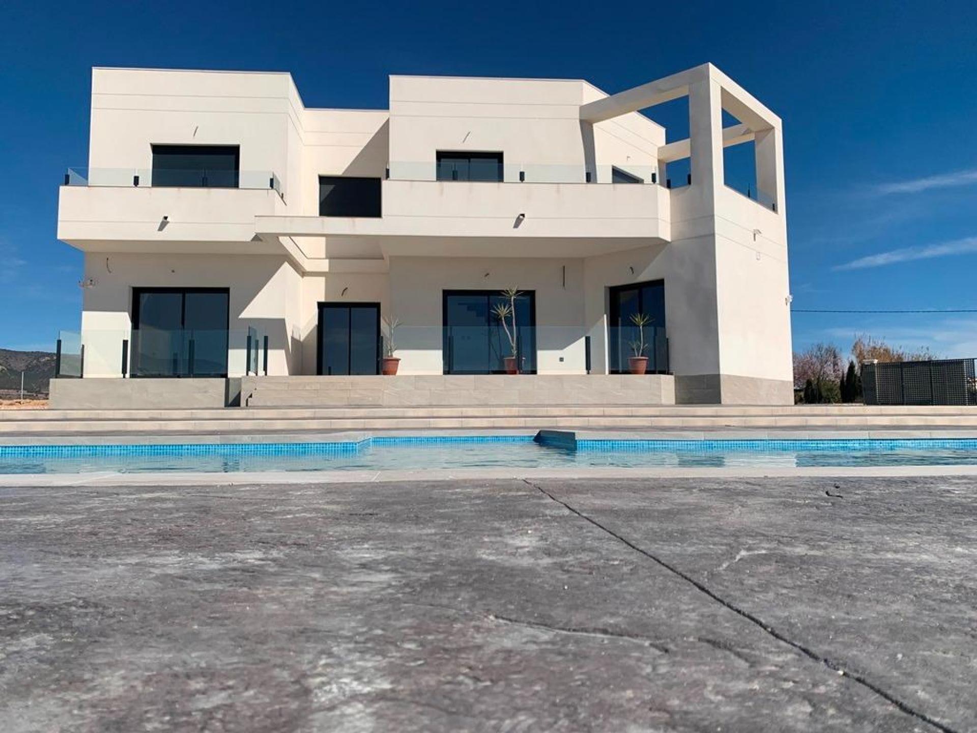 Villa moderne de nouvelle construction près de Pinoso, Alicante in Medvilla Spanje