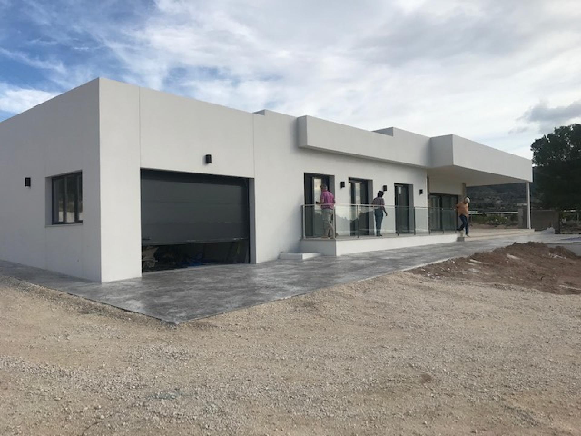 Nouvelle villa à La Romana, Alicante intérieur in Medvilla Spanje