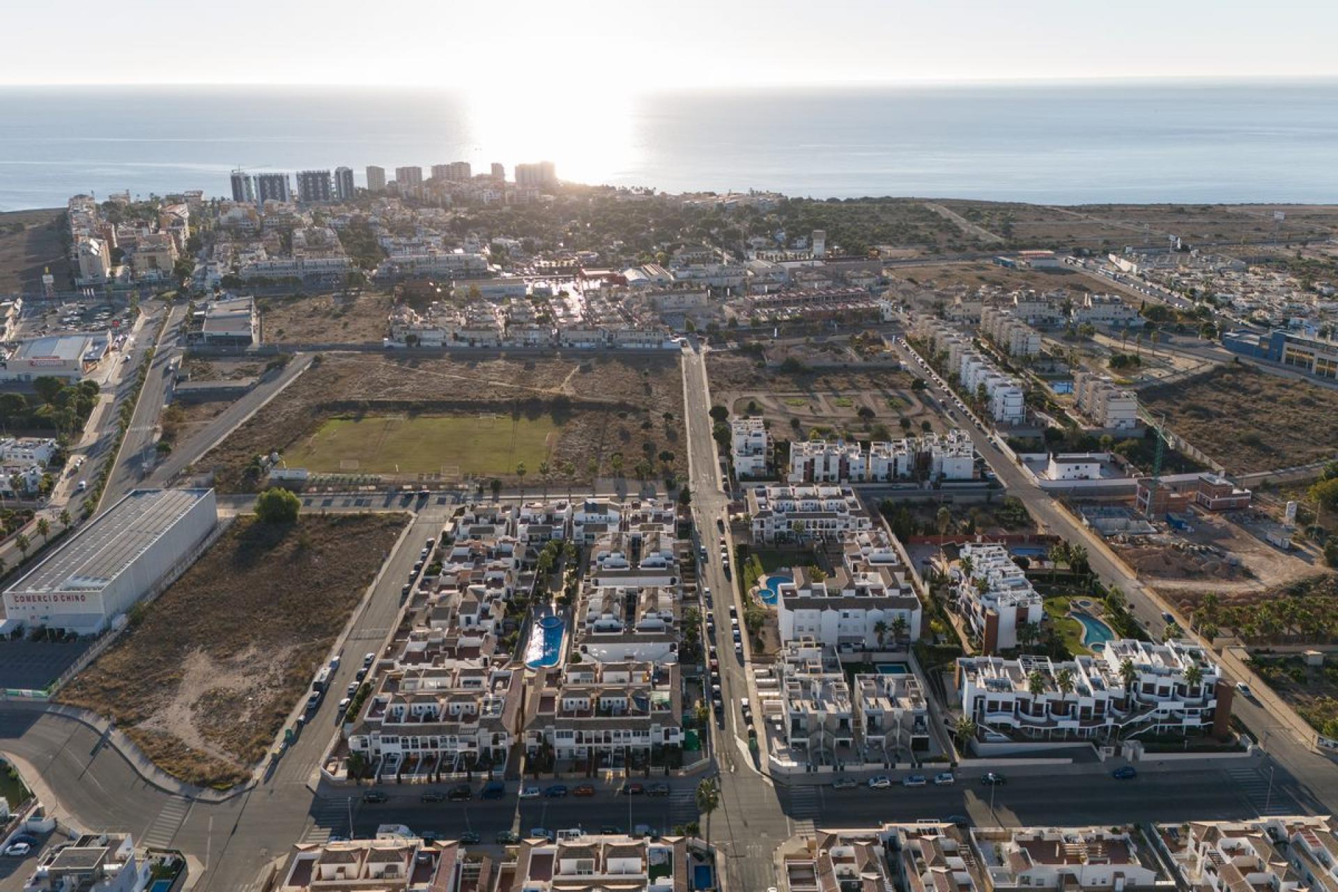 3 chambre Appartement - jardin à Punta Prima - Orihuela Costa - Nouvelle construction in Medvilla Spanje