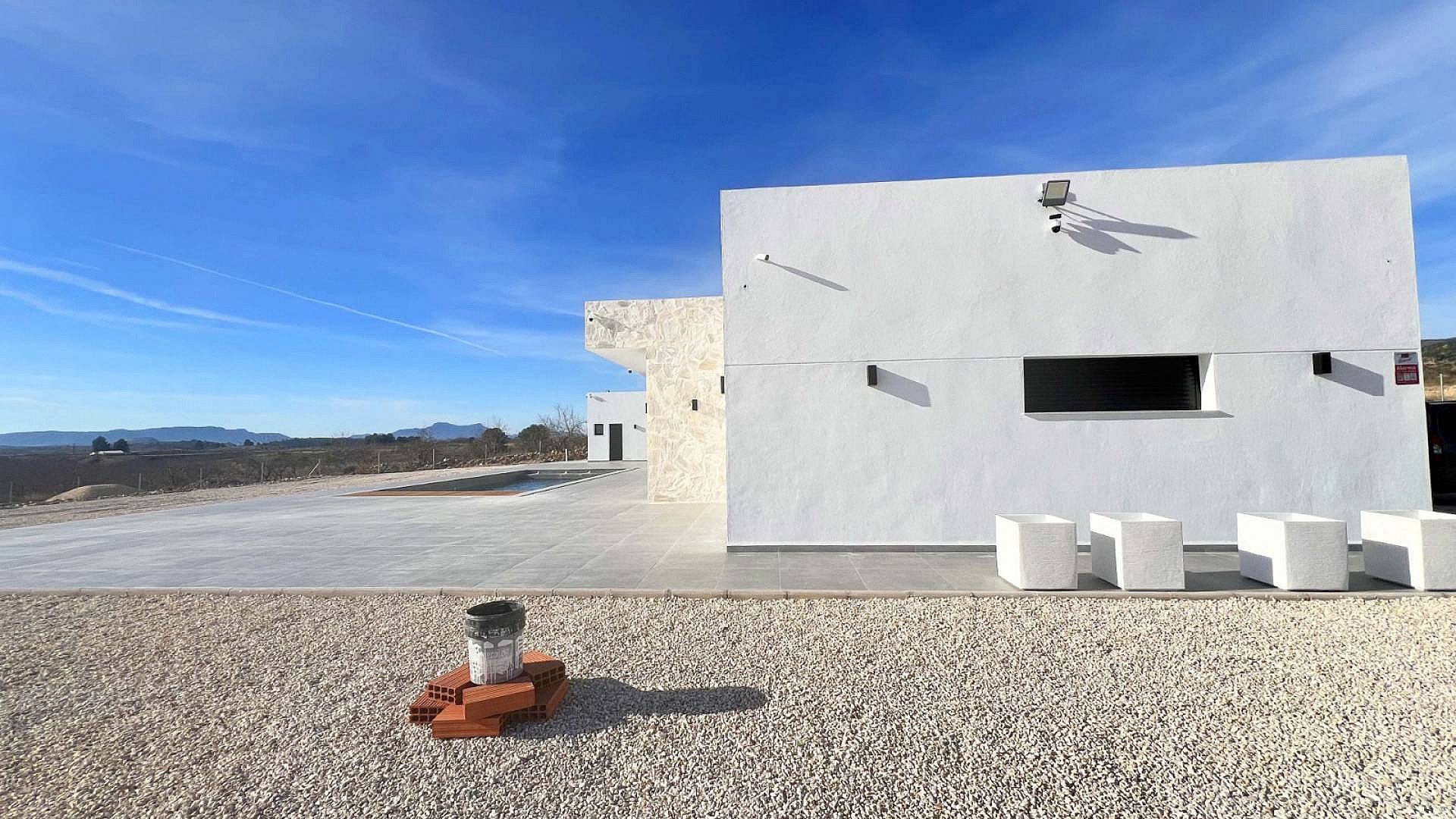 Villa individuelle avec piscine en construction à Novelda in Medvilla Spanje