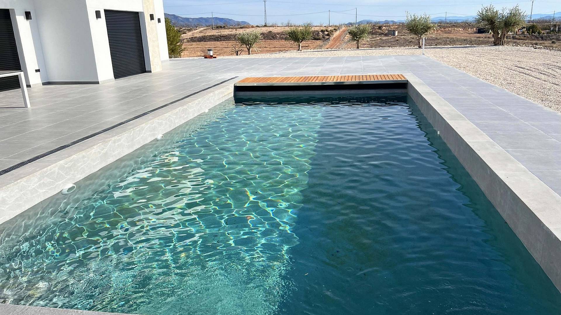 Villa individuelle avec piscine en construction à Novelda in Medvilla Spanje