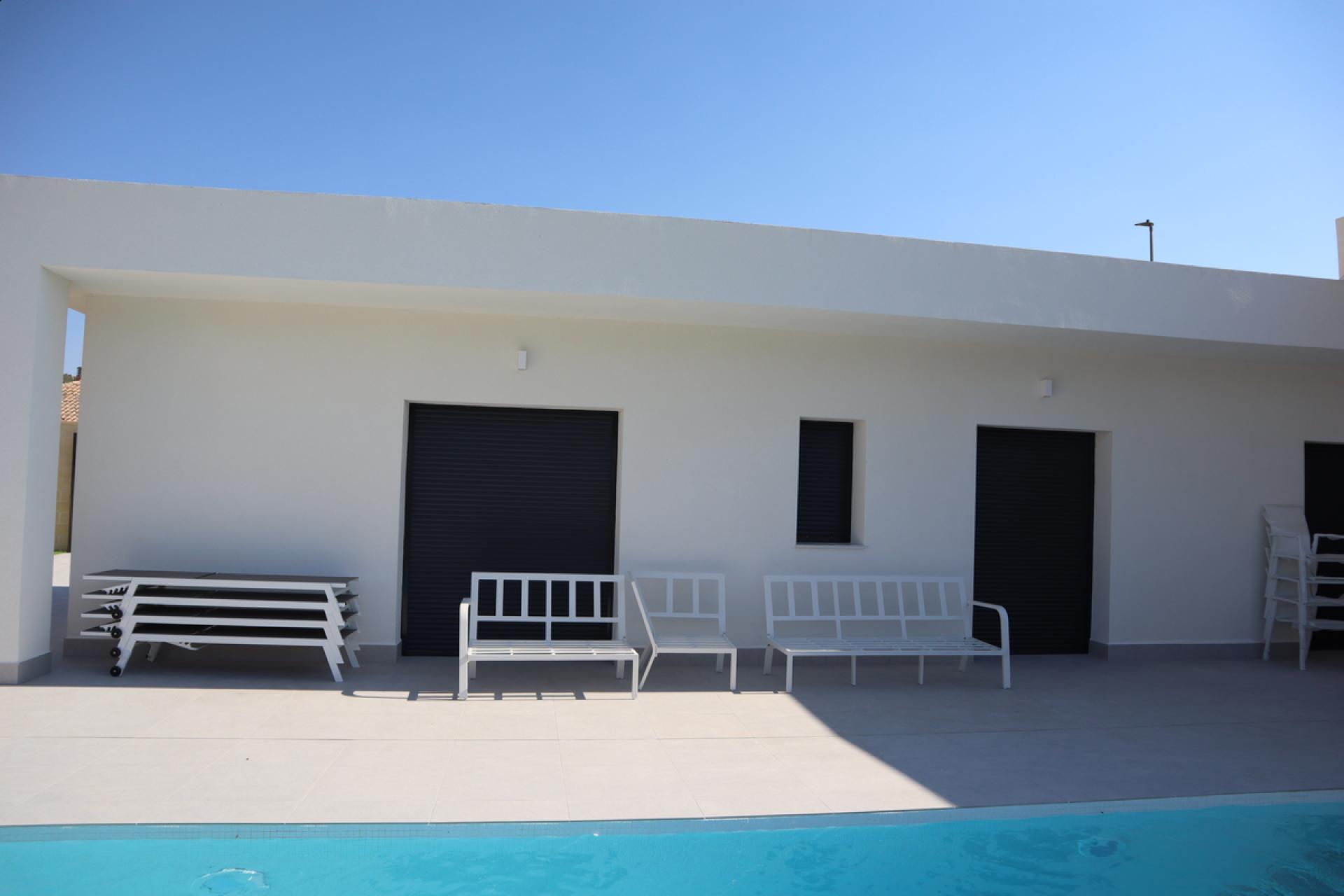 Villa nouvellement construite sur la Costa Blanca in Medvilla Spanje