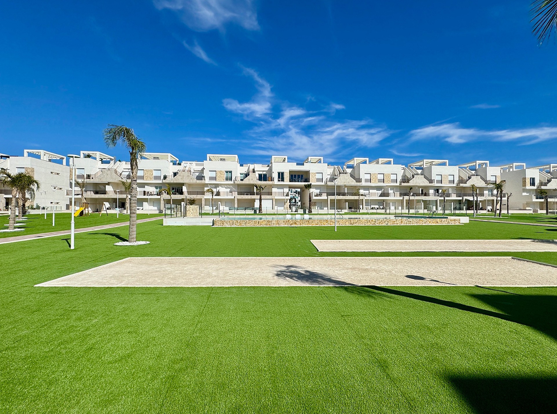 3 chambre Appartements - terrasse sur le toit à El Raso - Nouvelle construction in Medvilla Spanje