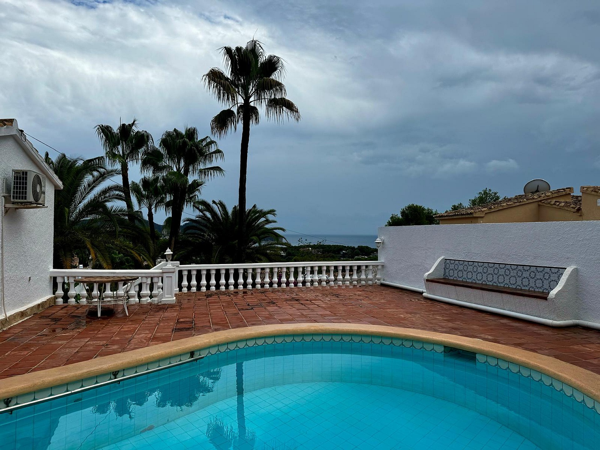 Propriété espagnole avec piscine privée à vendre à Moraira in Medvilla Spanje